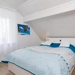 Eternity Apartmanhaz *