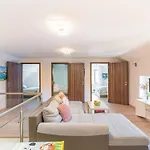 Eternity Apartmanhaz Апартаменты