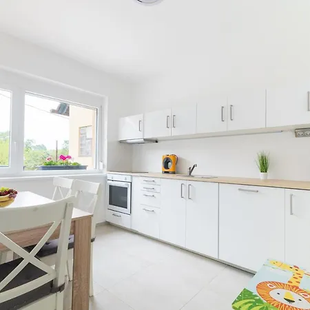 Eternity Apartmanhaz شقة كيستاي
