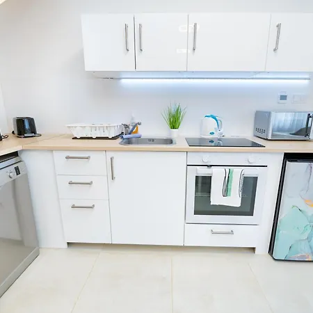 Eternity Apartmanhaz