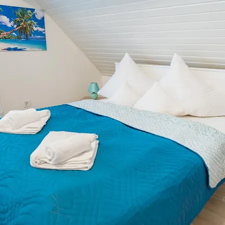 Apartman Eternity Apartmanhaz *