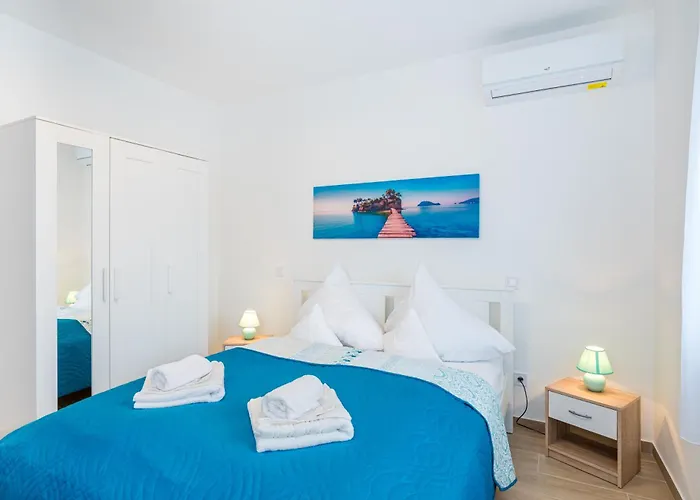 Eternity Apartmanhaz *