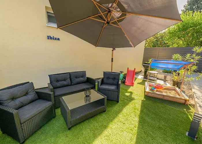 Lägenhet Eternity Apartmanhaz Keszthely