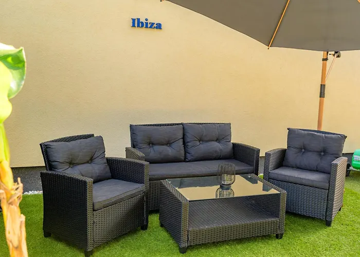 Eternity Apartmanhaz Lägenhet